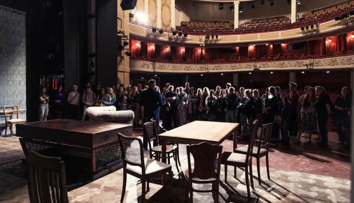 Jaki teatr w Warszawie polecacie? Odkryj najlepsze miejsca na spektakle