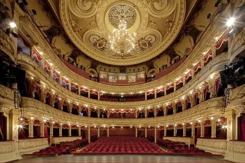 Teatr Słowackiego w Krakowie: historia, repertuar i nadchodzące wydarzenia Teatr Słowackiego w Krakowie: historia, repertuar i nadchodzące wydarzenia