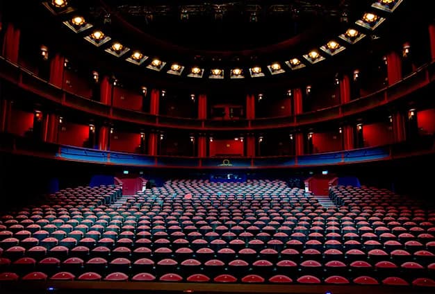 Warszawski teatr muzyczny: historia, spektakle i nadchodzące wydarzenia