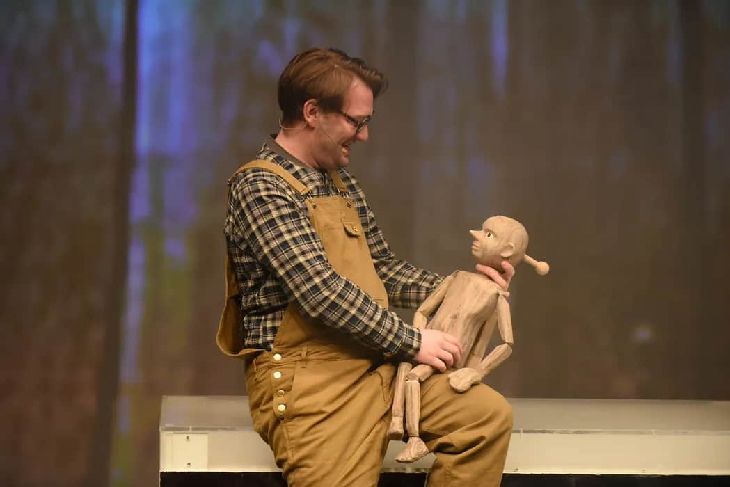 Teatr Capitol: Obsada spektaklu O co biega? i nadchodzące terminy